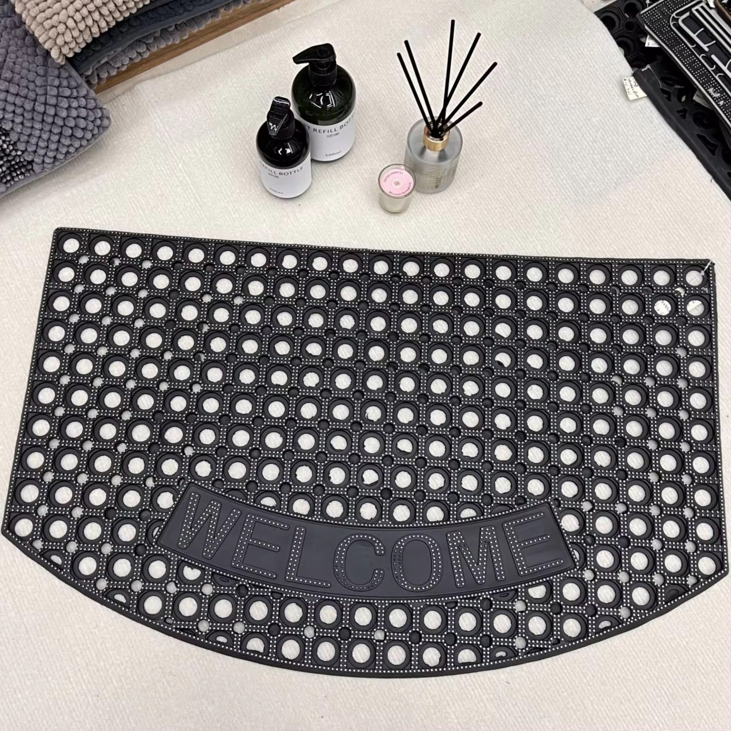 Heavy duty welcome nonslip doormats