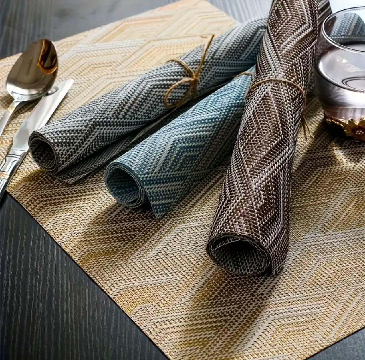 High quality Table mats
6pcs