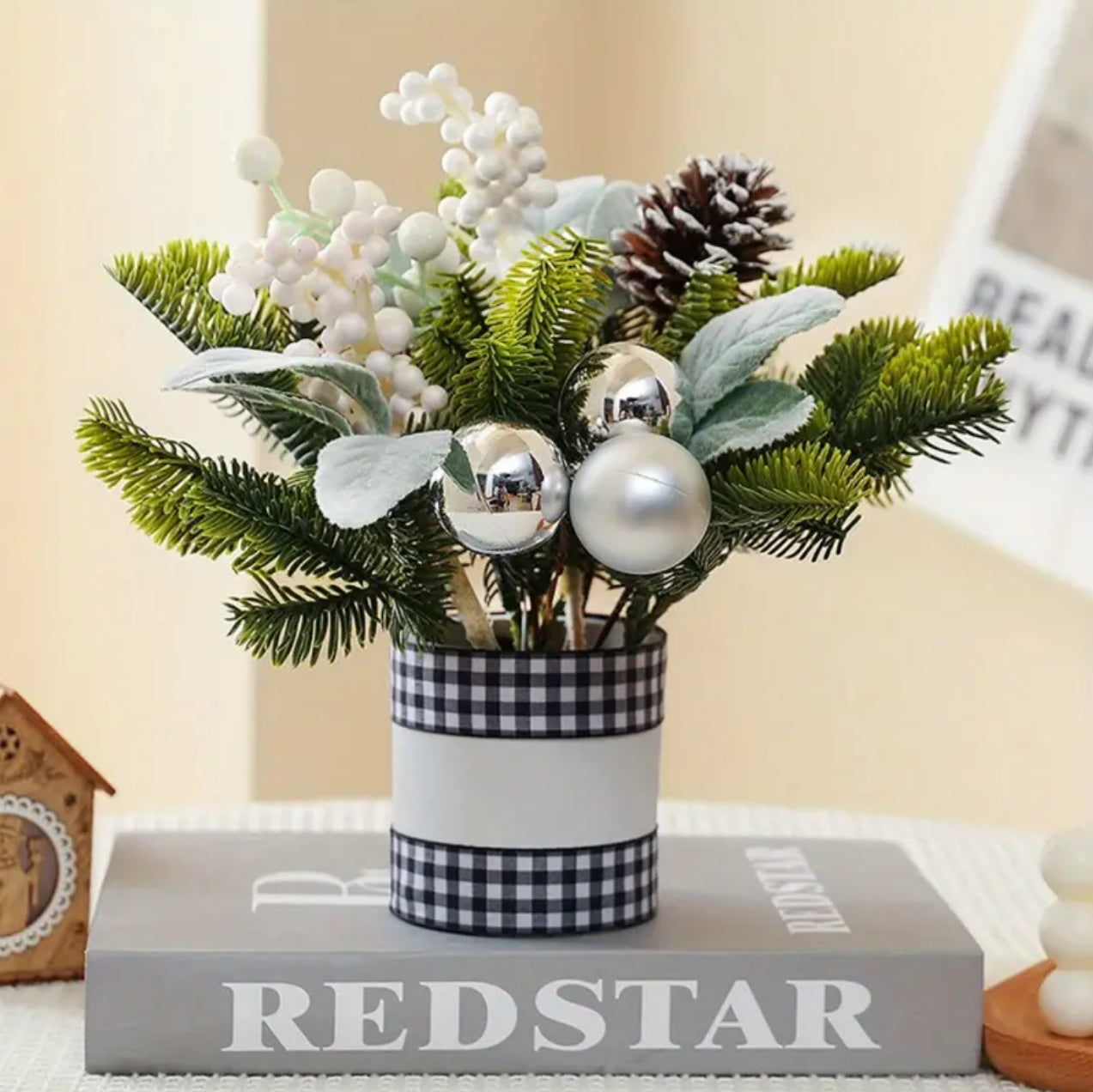 1Pcs Tabletop Exquisite Mini Christmas Tree Stump