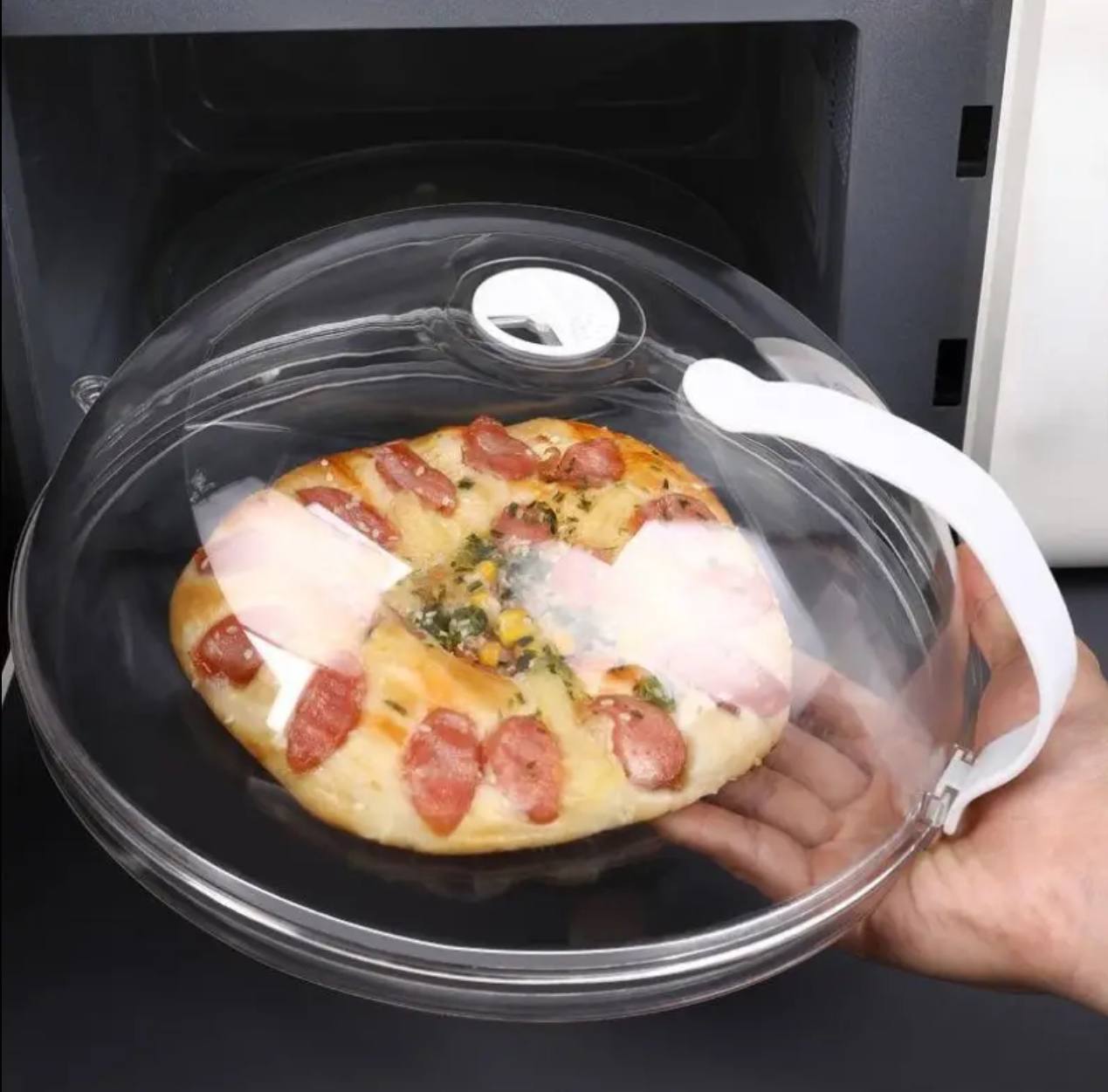 Heavy microwave cover with white
handle