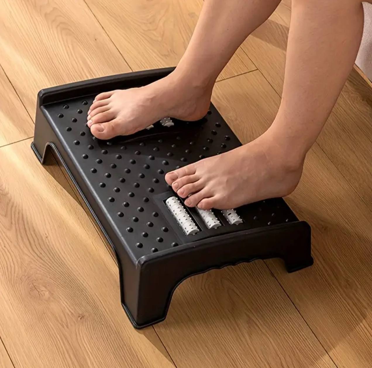 Ergonomic & nonskid foot rest / Toilet stool for rest & pain relief