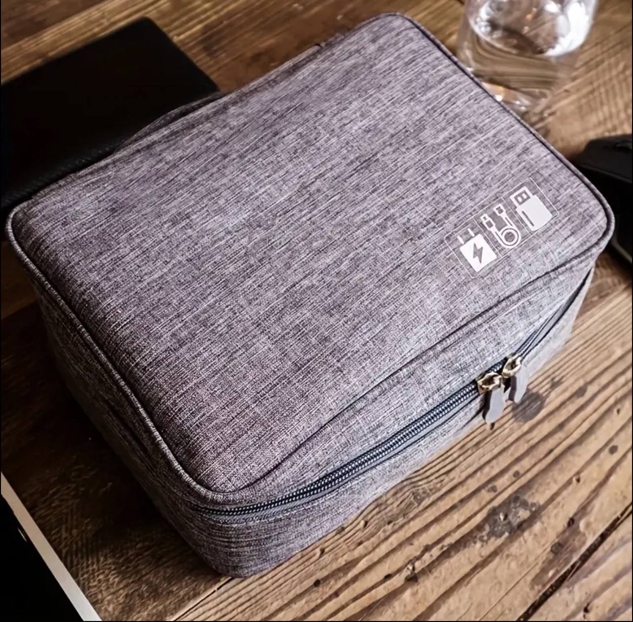 Large Capacity Storage Bag / Cable Organizer & Electronics Organizer