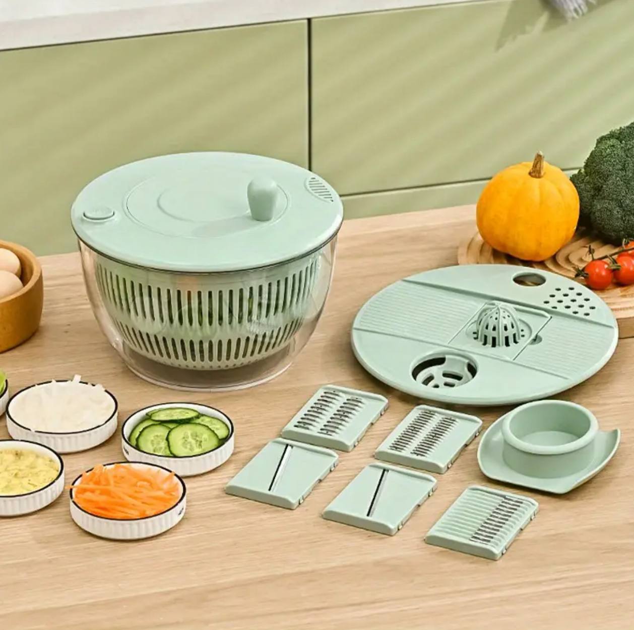 Multi-functional 8pcs Salad Spinner with Vegetable Chopper