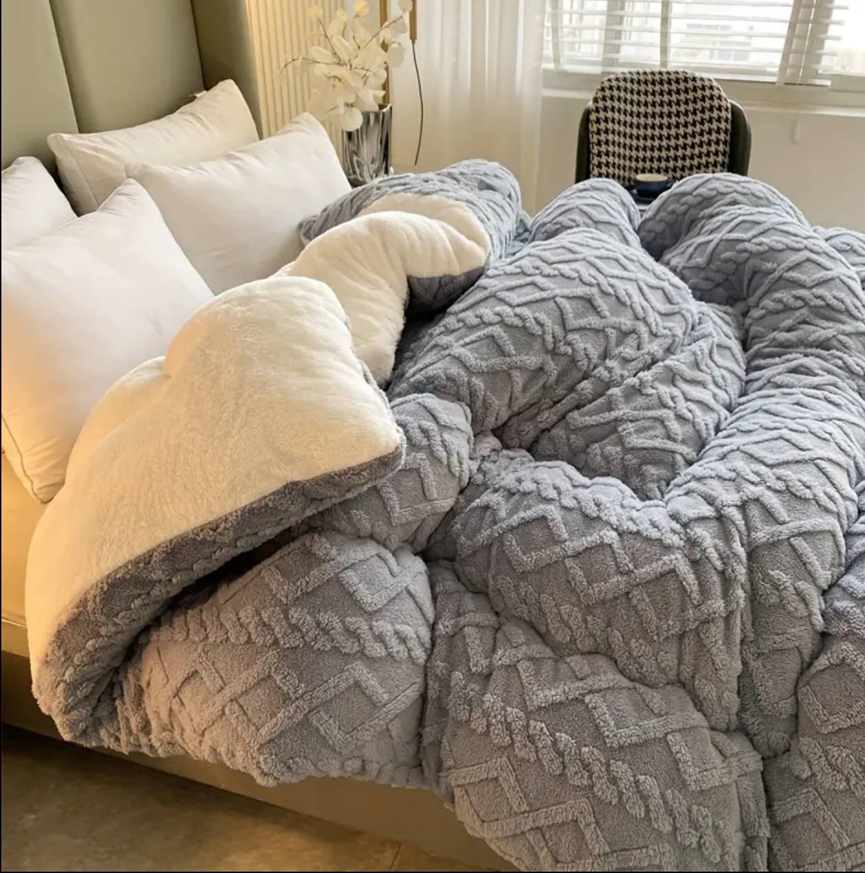 Premium quality King Size Warm Winter Quilt Set*/ Duvet Set