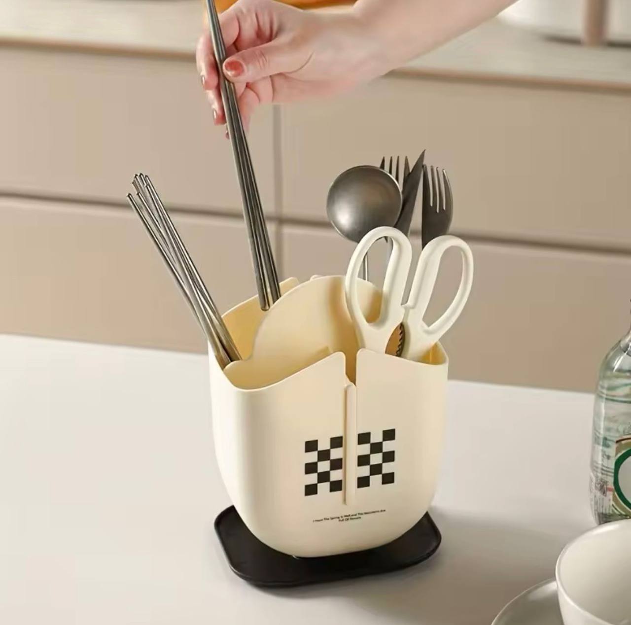 Modern Draining Chopstick Cage