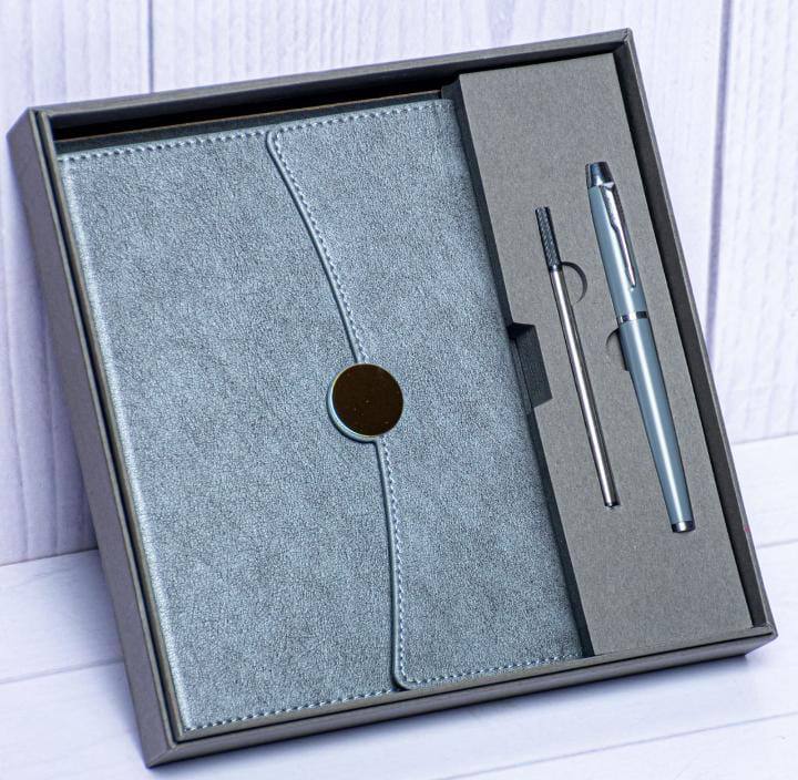 Make a Bold Statement with Executive Notebook Gift Sets
