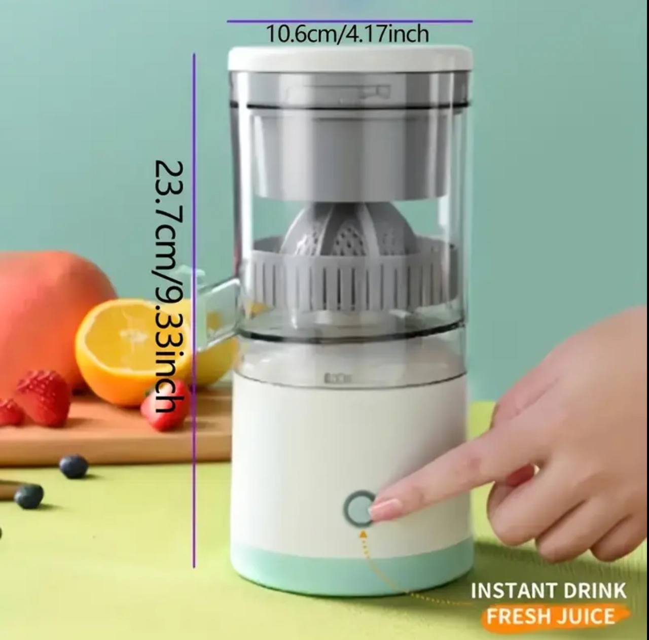 Portable automatic electric citrus juicer/squeezer