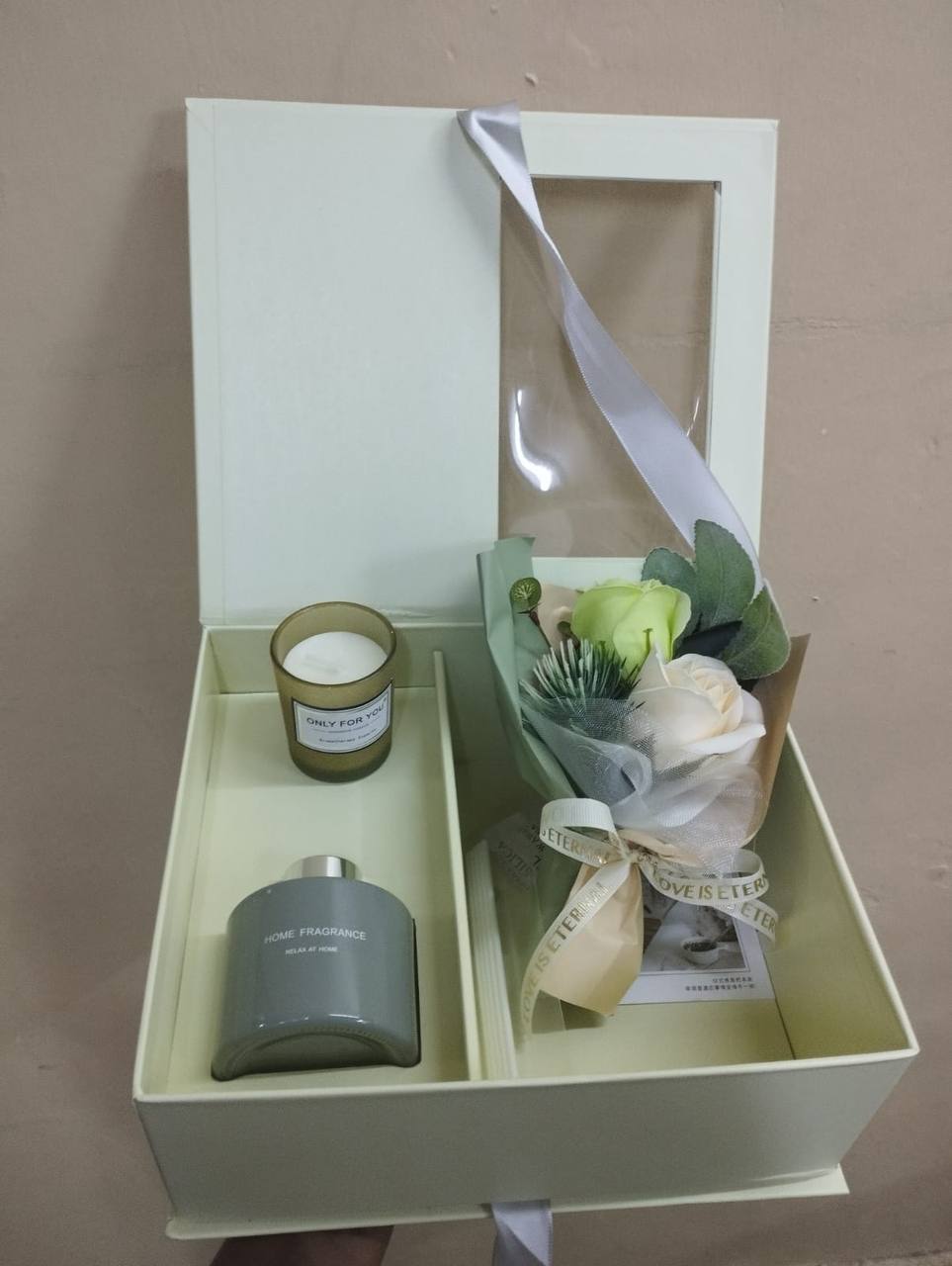 Aromatherapy diffuser gift set Decor Fragrance Scen with Scented candle