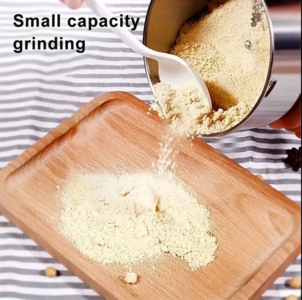 Electric mini grain / coffee grinder
