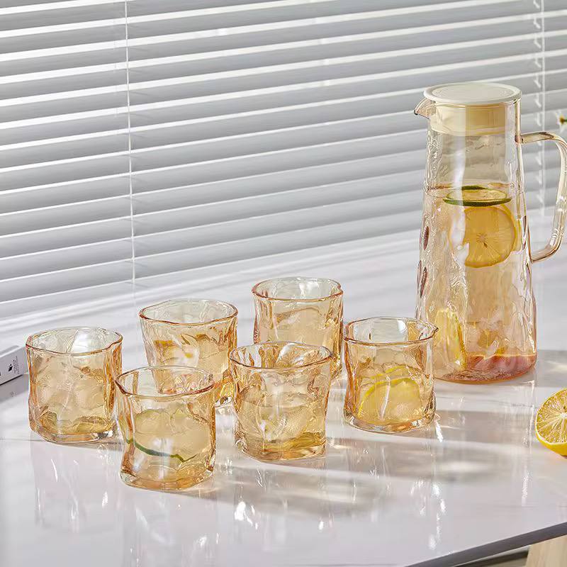 Golden or dark 7pc glass water