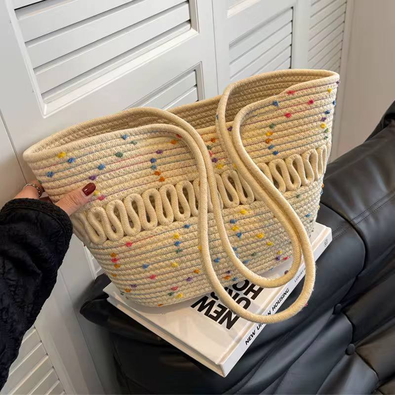 Fancy woven handbag