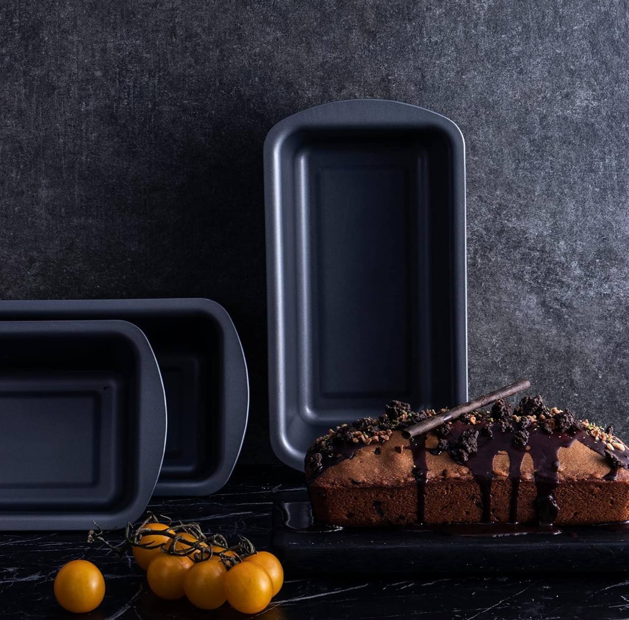 Bread baking tins