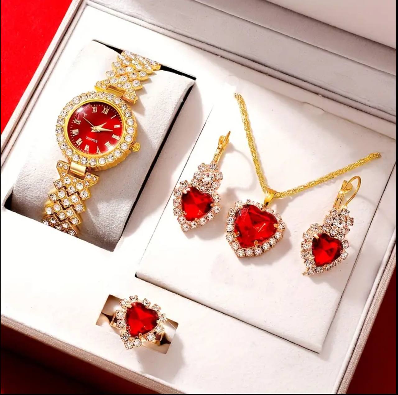 Golden luxury jewelry set
