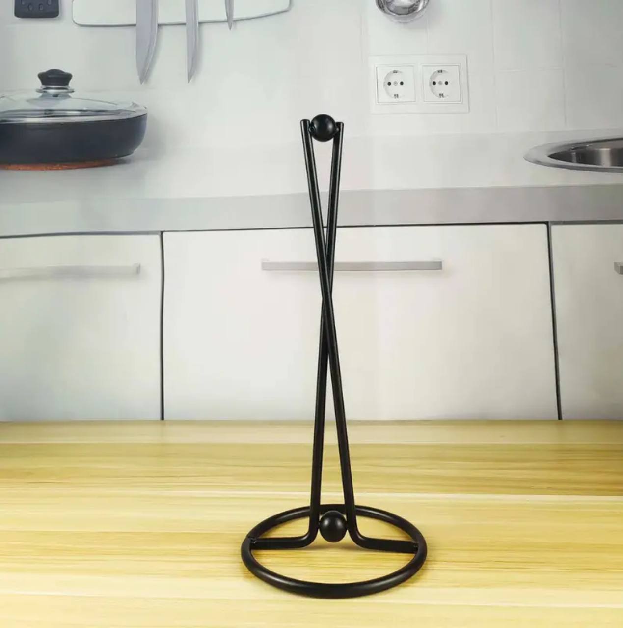 Vertical Iron Paper Towel Holder
Kitchen towel holder