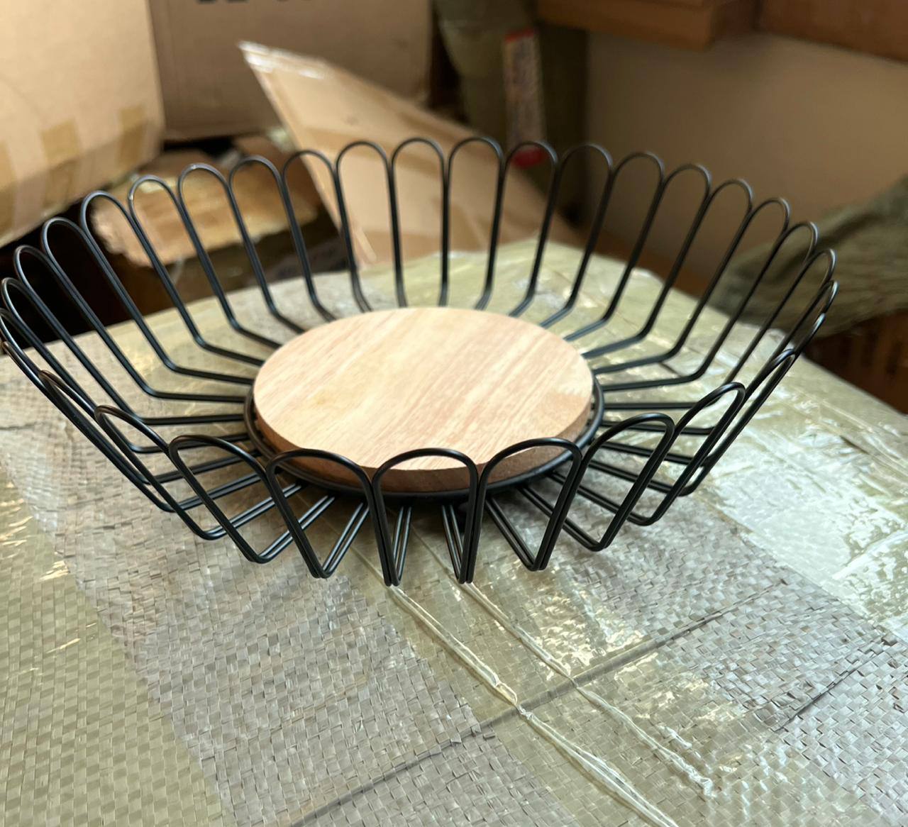 Creative Metal Fruit Bowl Basket