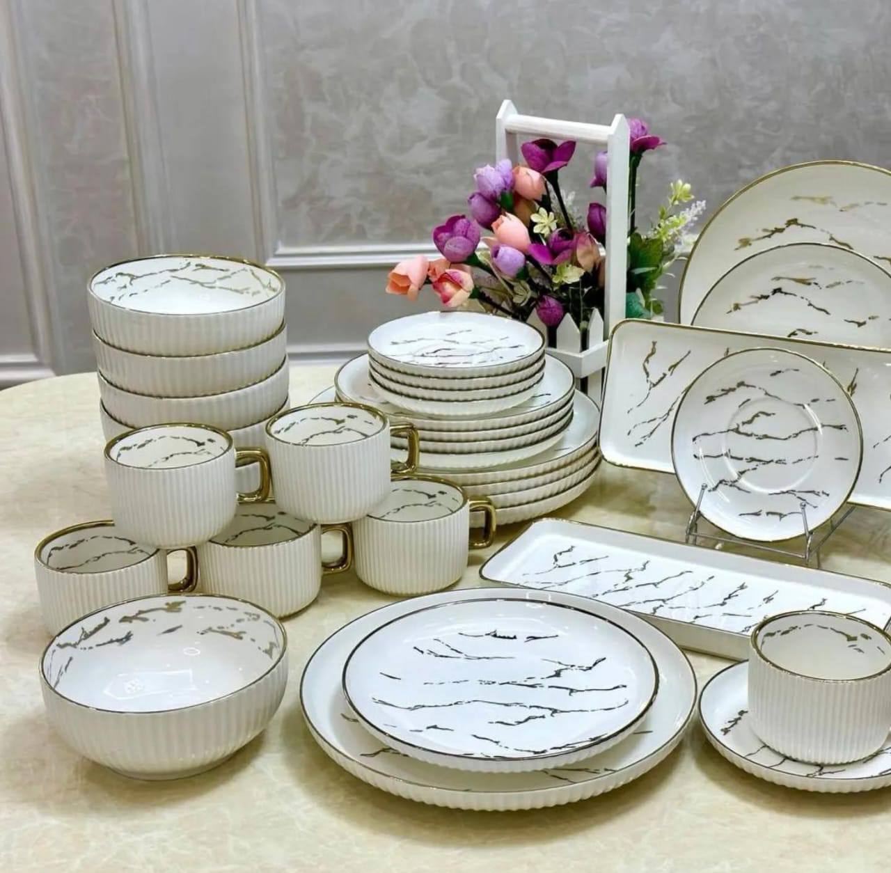 Elegant European Porcelain Dinner set