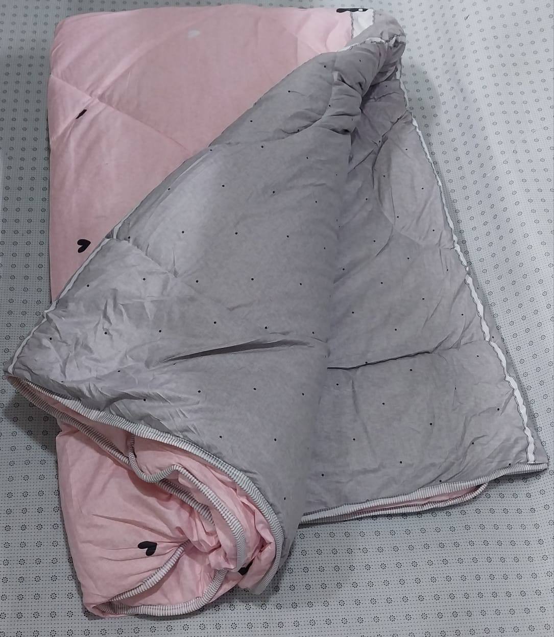 Binded duvets sizes 6by7