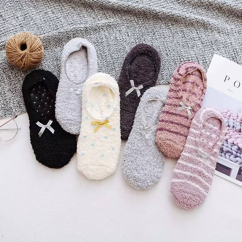 1 Pair Floor Socks Bow-knot Autumn Socks Low Cut Anti-skid Silicone Floor Socks