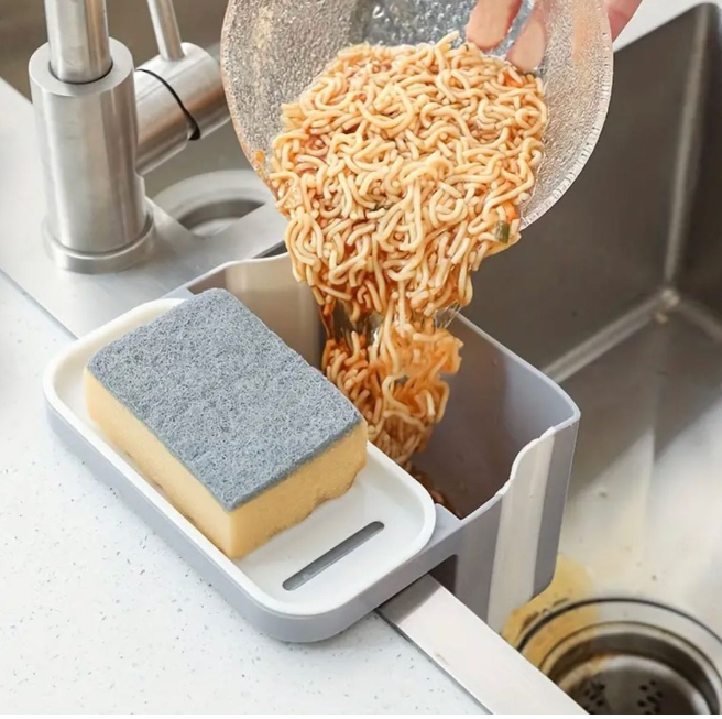 Extendable kitchen sink retractable drain basket