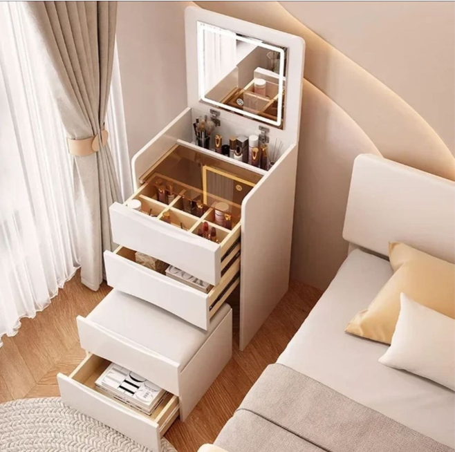 European luxury dresser