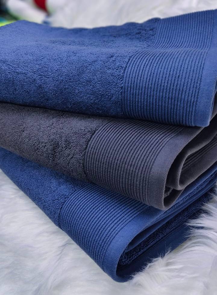 Ideal home luxury collection
Large cotton bath sheet