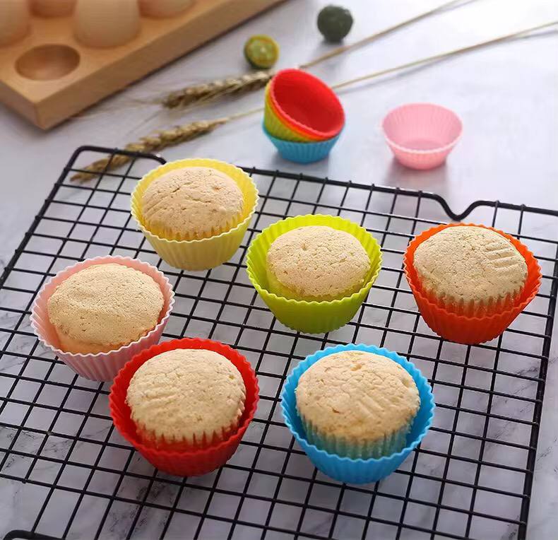 12pcs silicon reusable moulds with cup cake baking mould