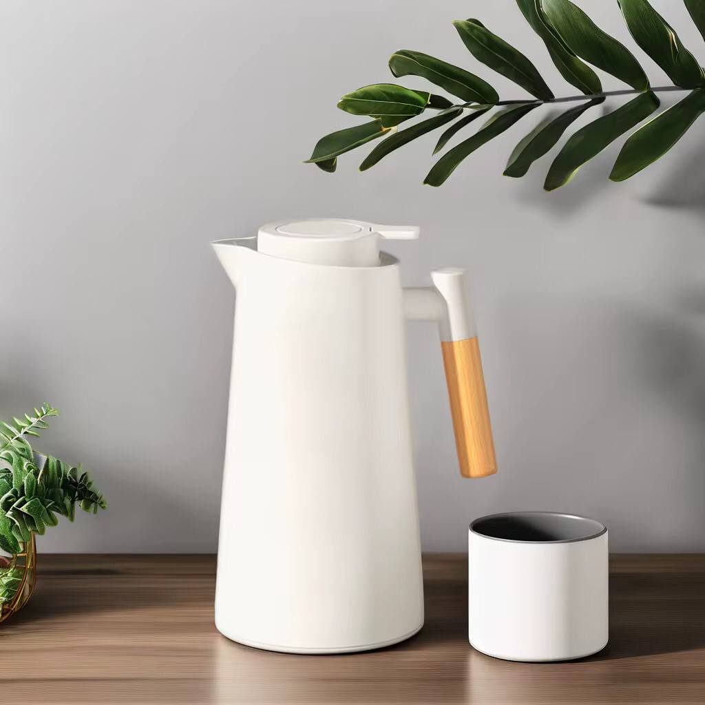 Vacuum flask