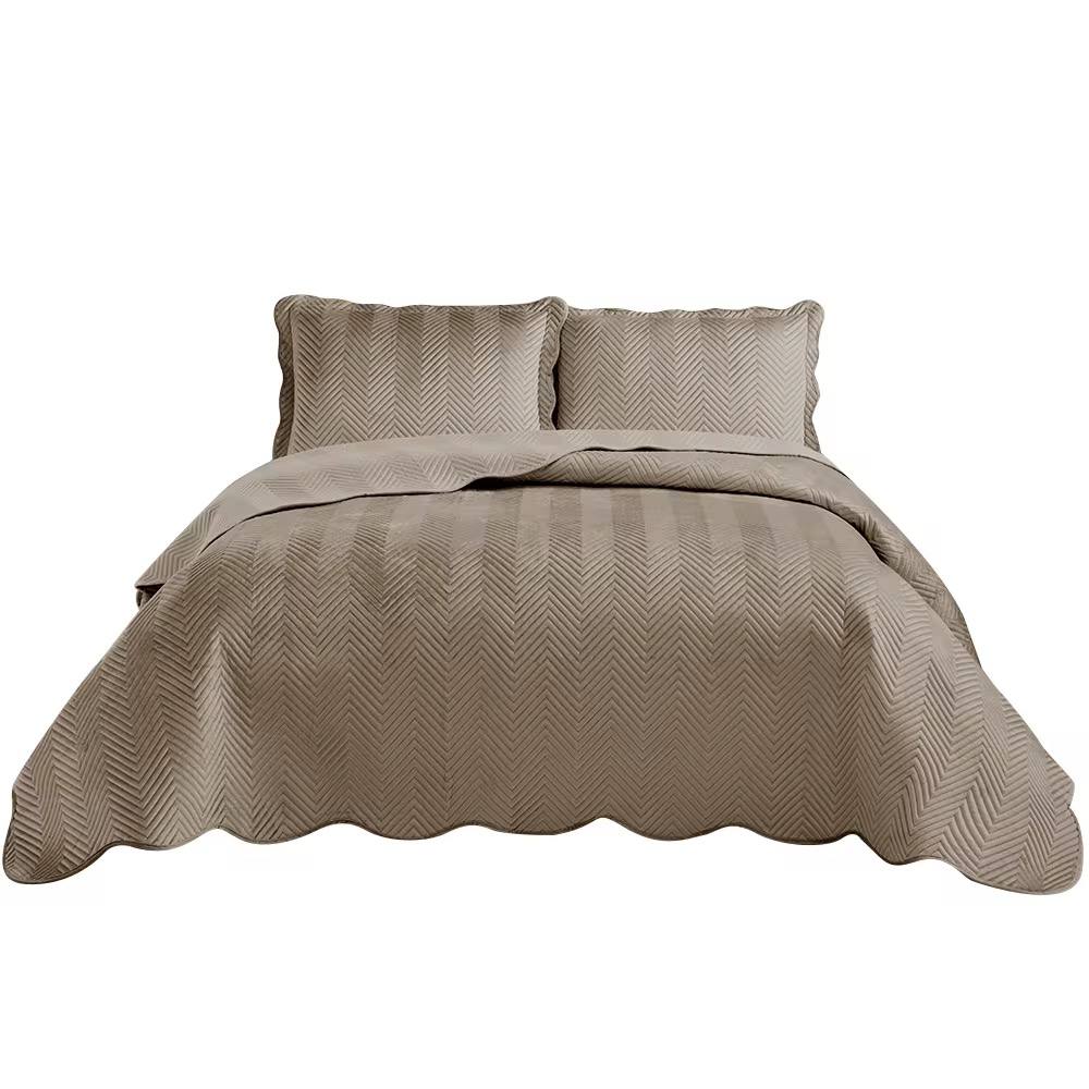 Soft velvet bedcovers
With 2 pillow cases