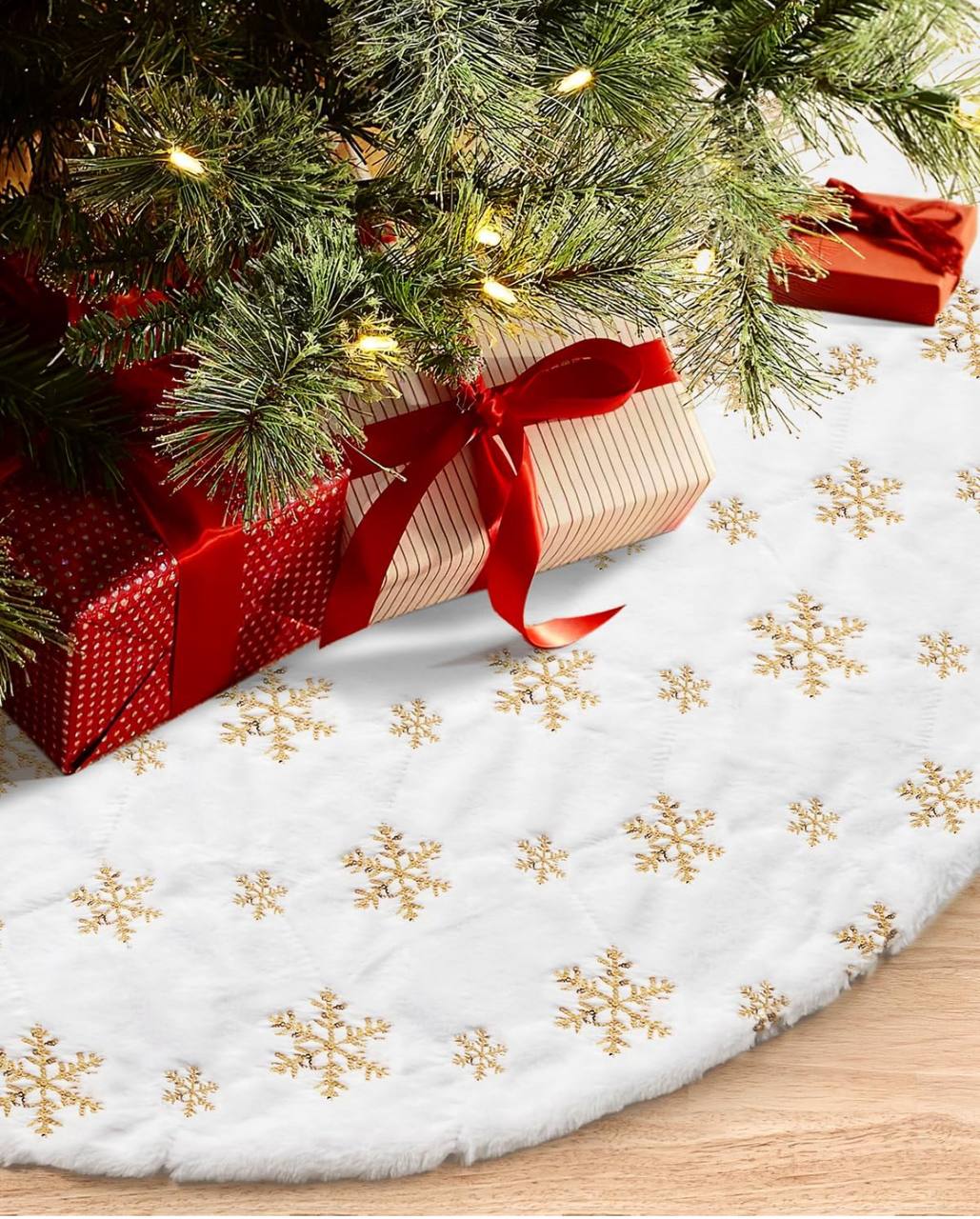 Christmas tree skirt