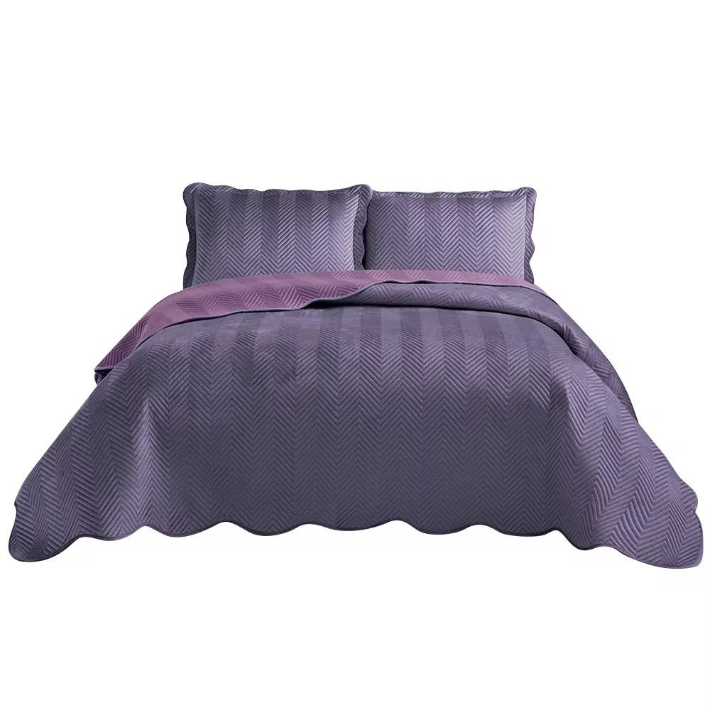 Soft velvet bedcovers
With 2 pillow cases
