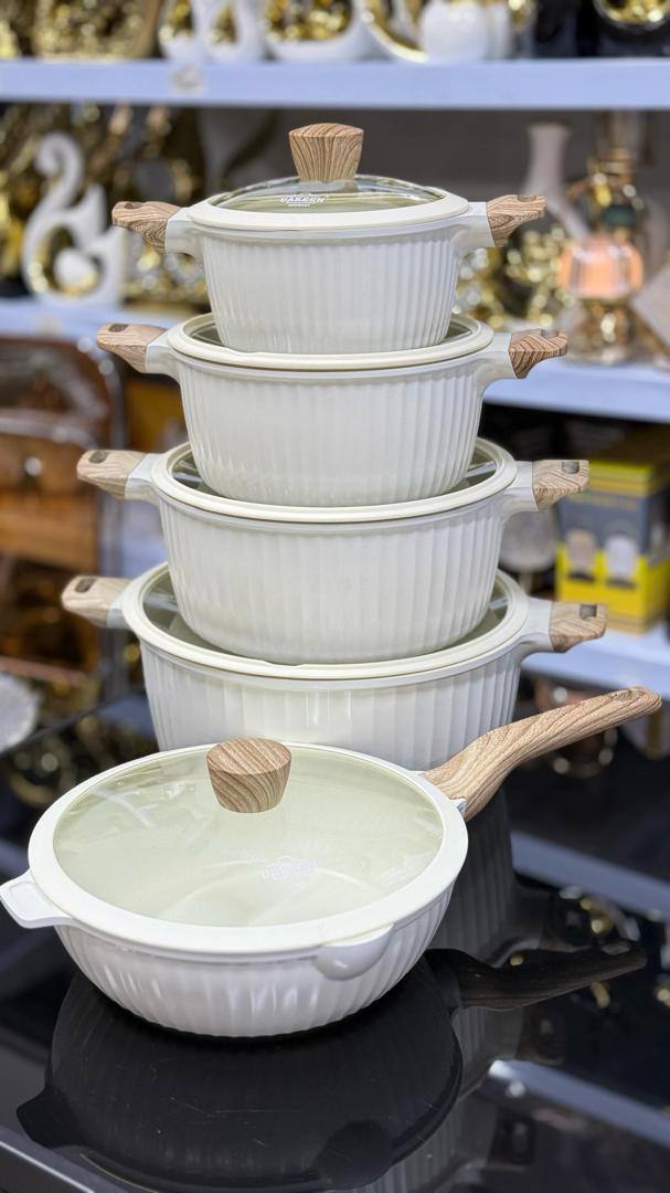 UAKEEN 10pcs Cookware set