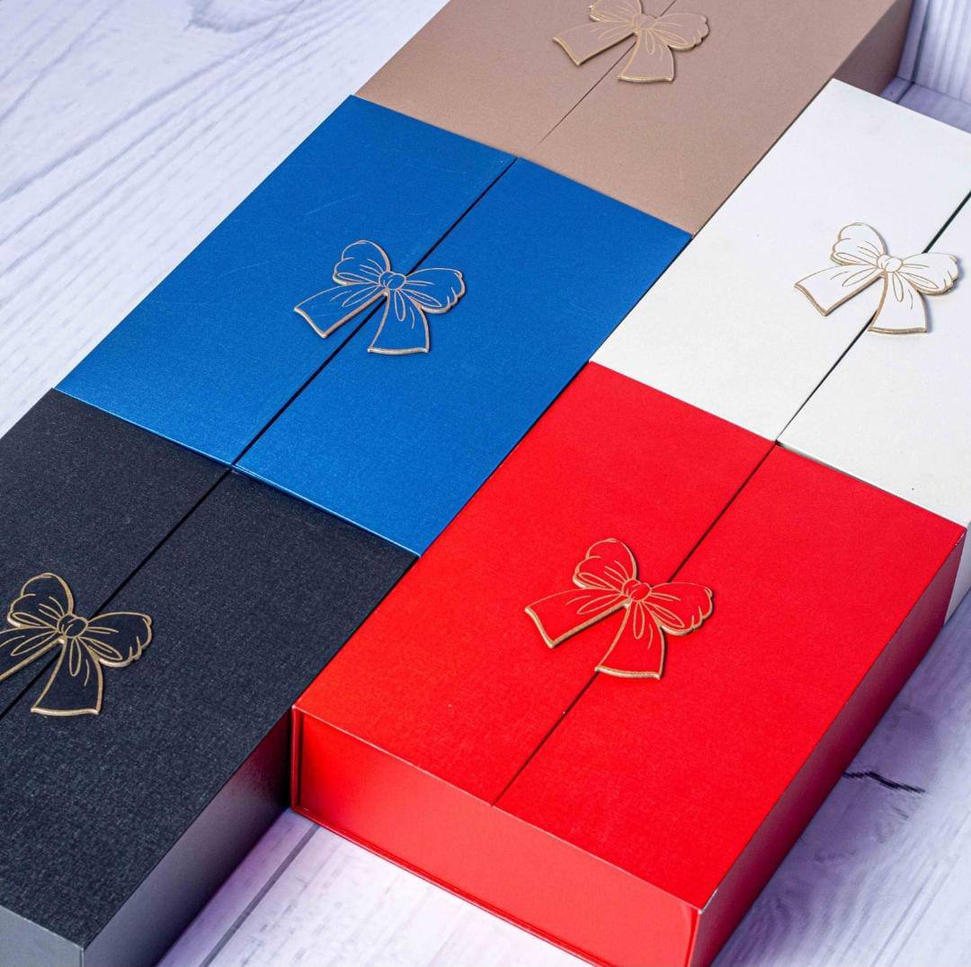 Magnetic Bow Luxurious Gift Box