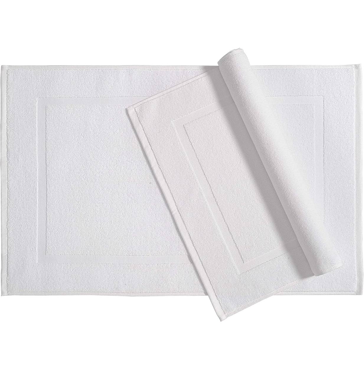 WHITE BATH MATS