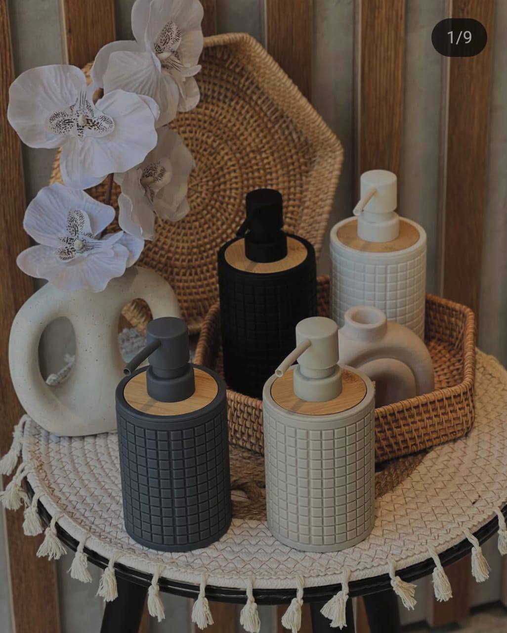 Bamboo luxury Lotion pump bottle for kitchen/ bathroom countertops / shower gel/ decorative soap dispenser