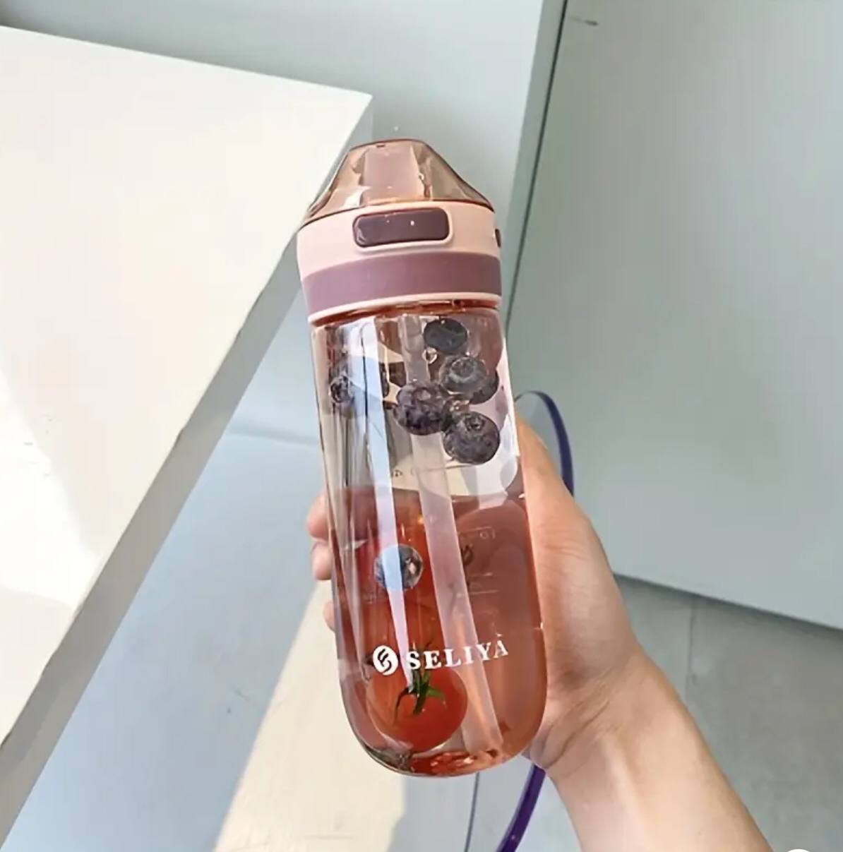 800ml with lock Lightweight Nonskid water bottle