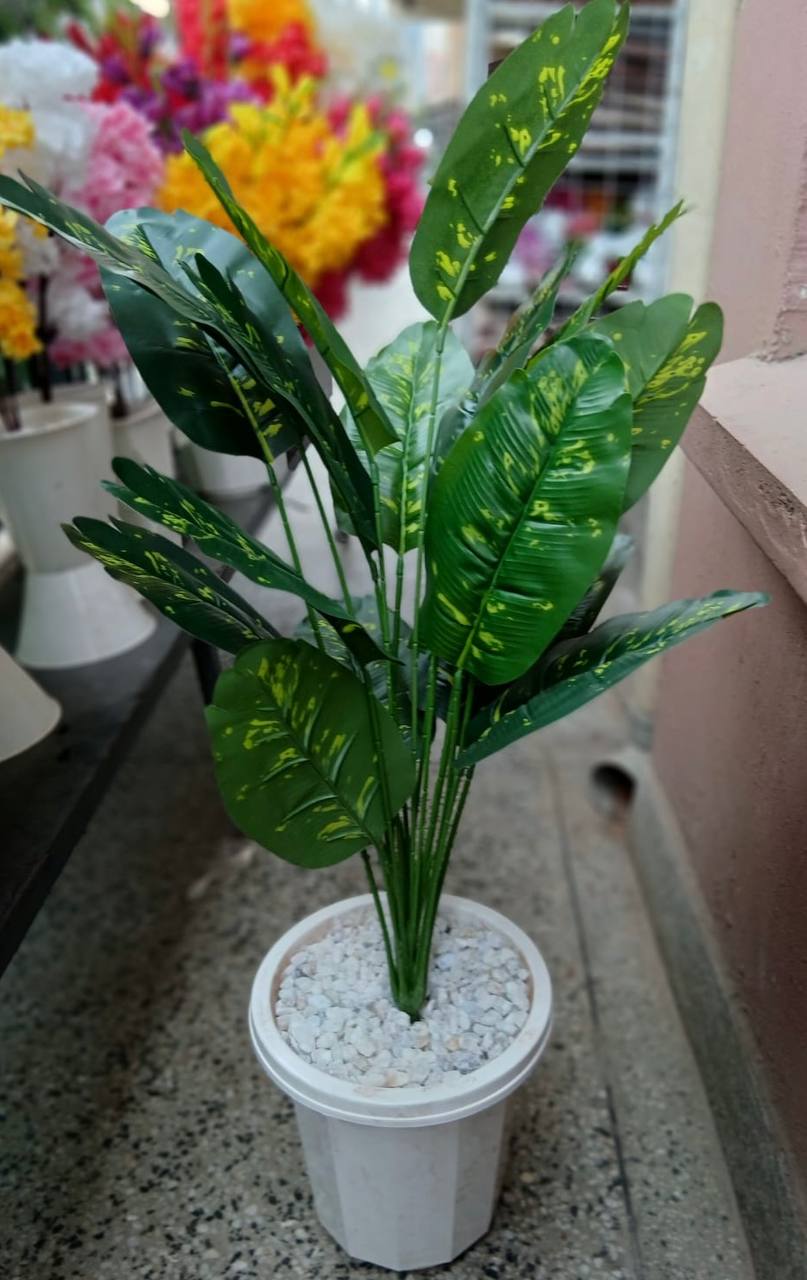 Small artificial trees