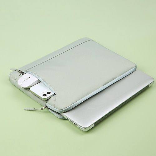 Premium Casepoke Laptop Sleeve
High quality Puffy laptop sleeve