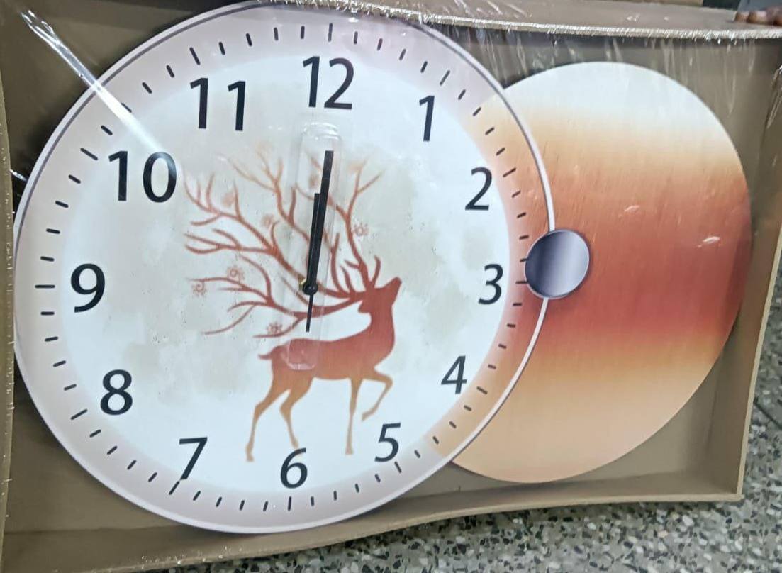 Minimalist wall hanging clock