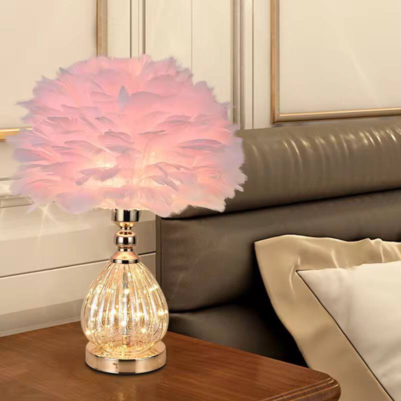 CRYSTAL FEATHER LAMP TABLE