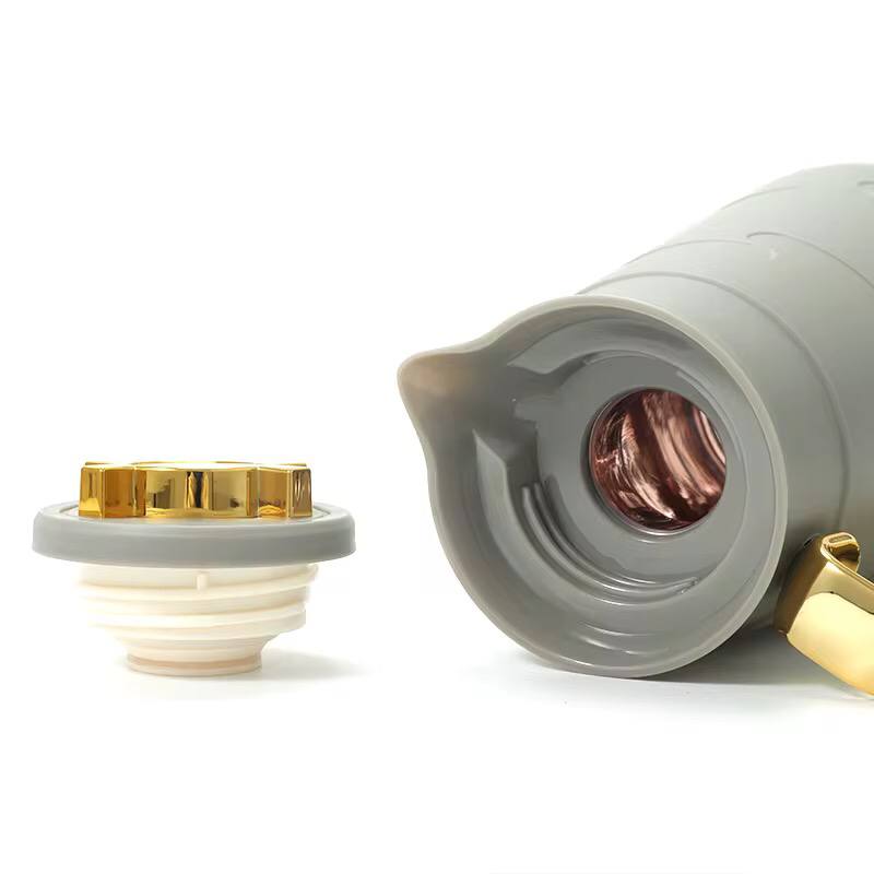 Premium SunLife vacuum flask
1ltr each