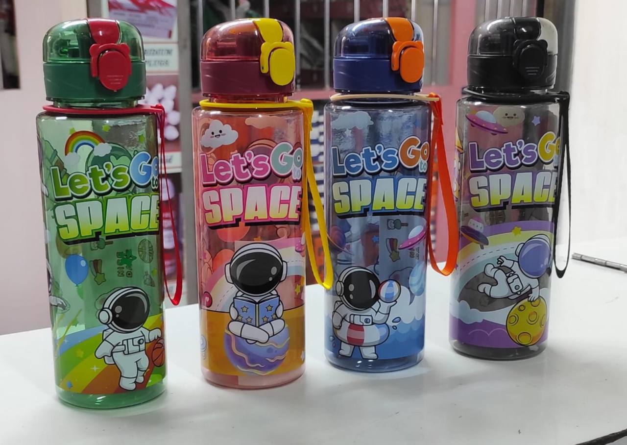 700ml kids space water,