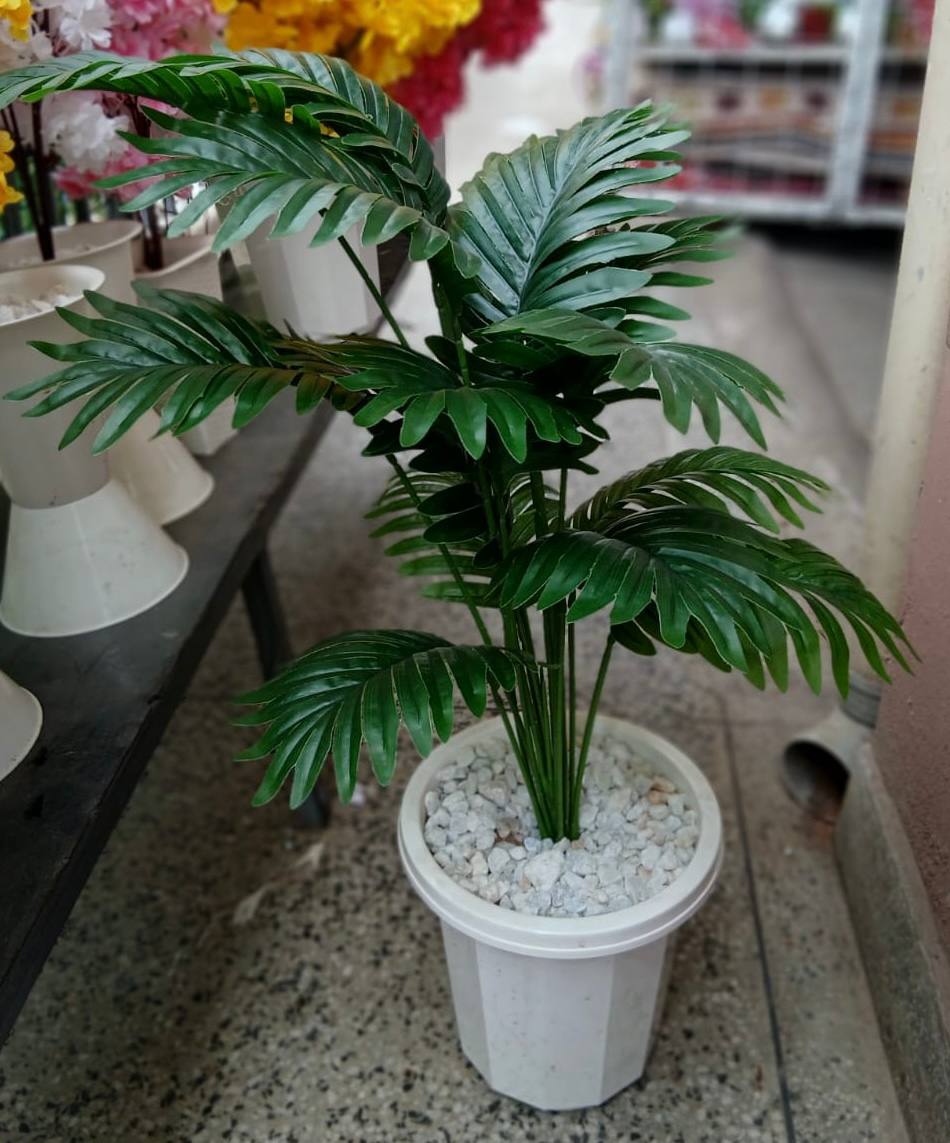 Small artificial trees
