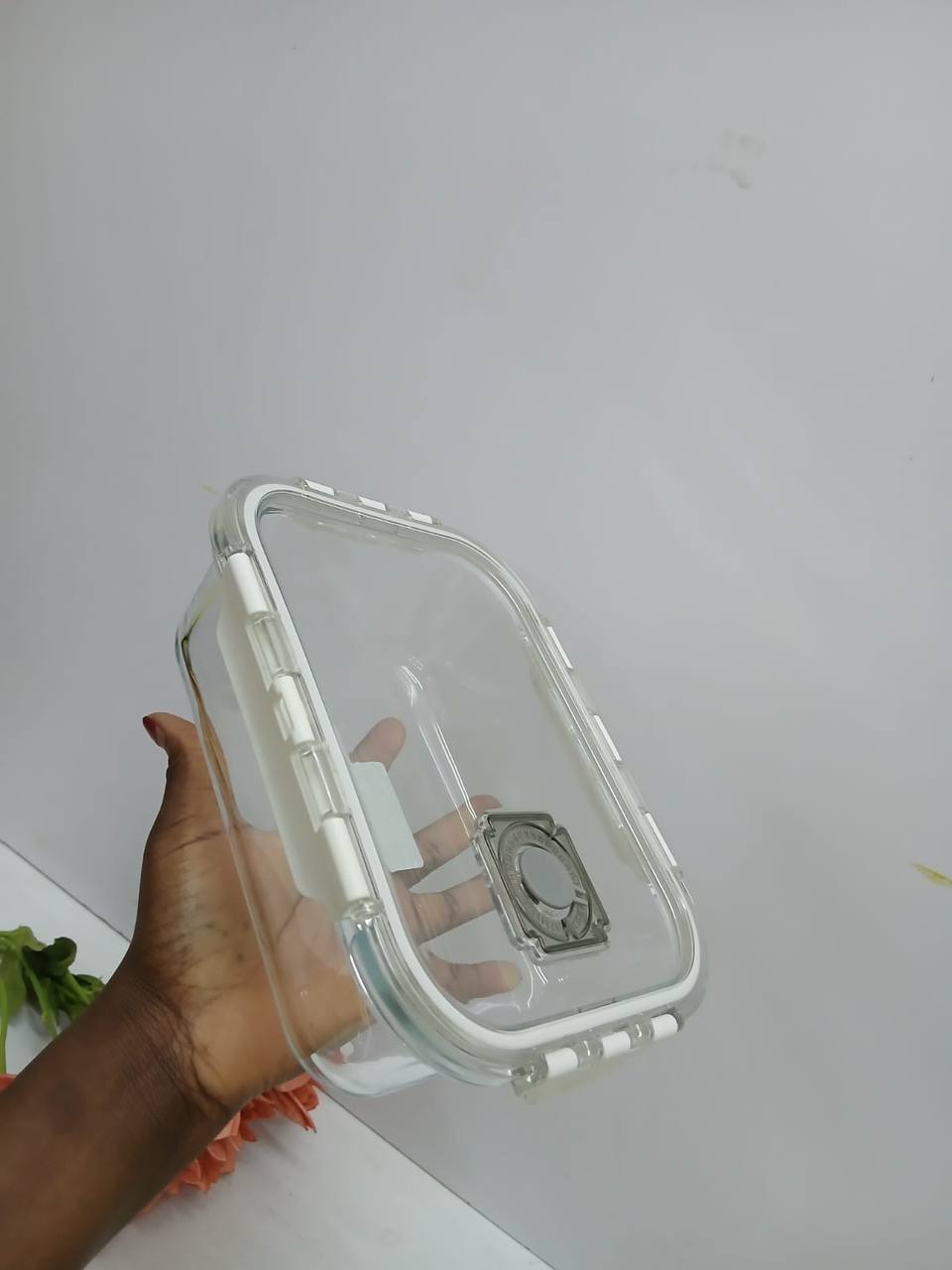 Airtight borosilicate glass storage/ snack box