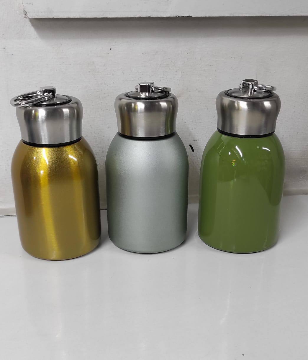 Cute 320ml Small Kids insulated leak proof thermal milk pot