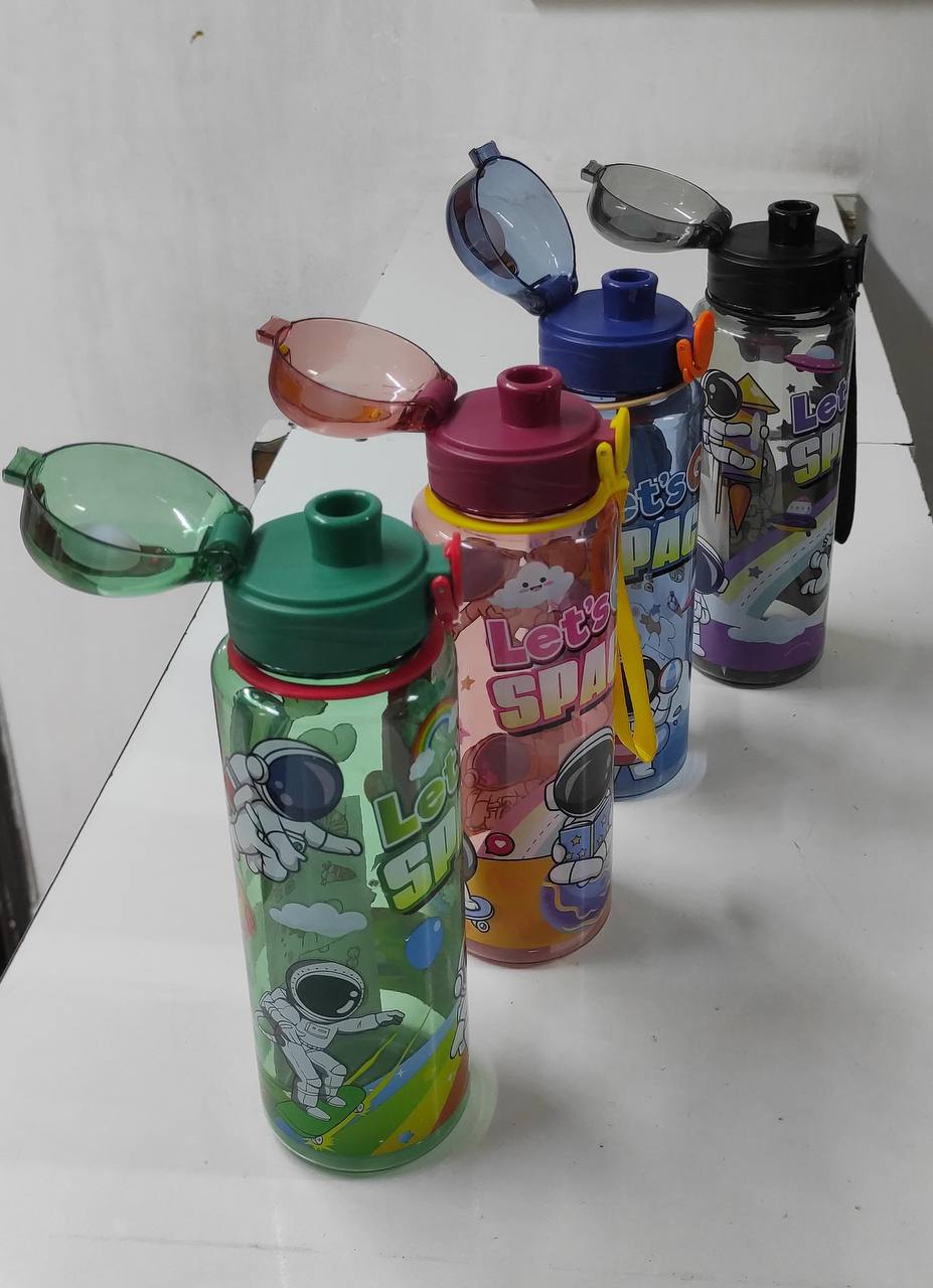700ml kids space water,