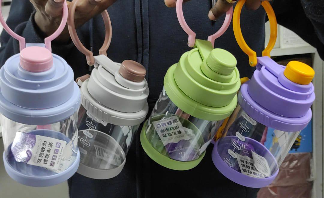 830ml stylish water bottle