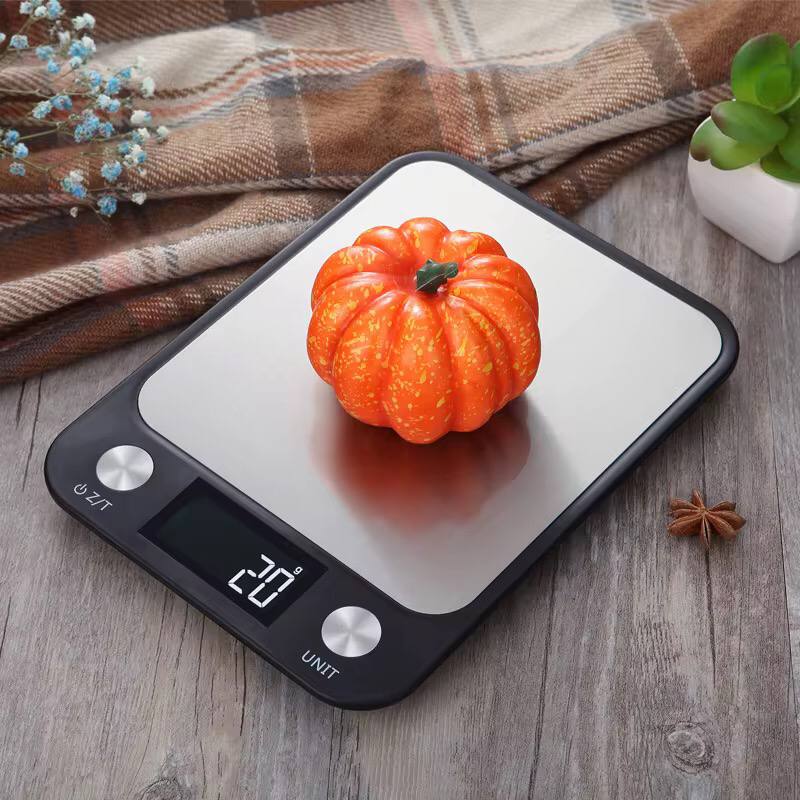 Updated Kitchen Scale, Large Weighing Panel