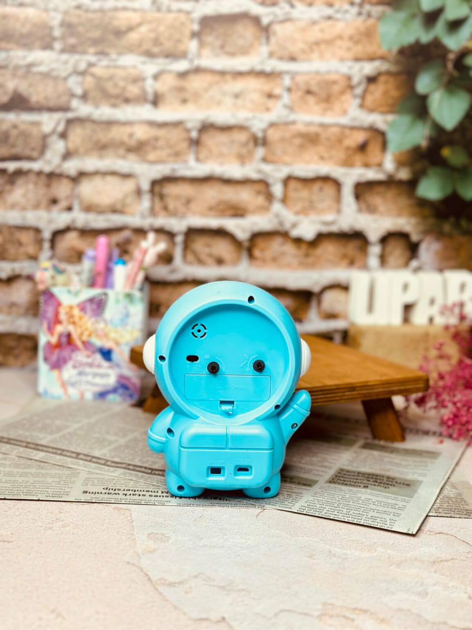 Creative Astronaut Student Bedside Alarm Clock,