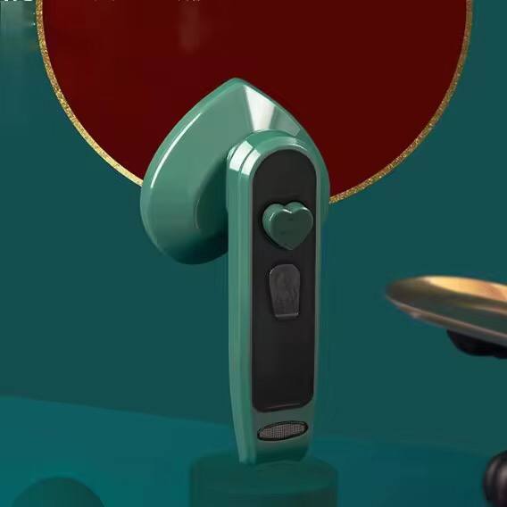 Low power (33W) travel iron box with spray option