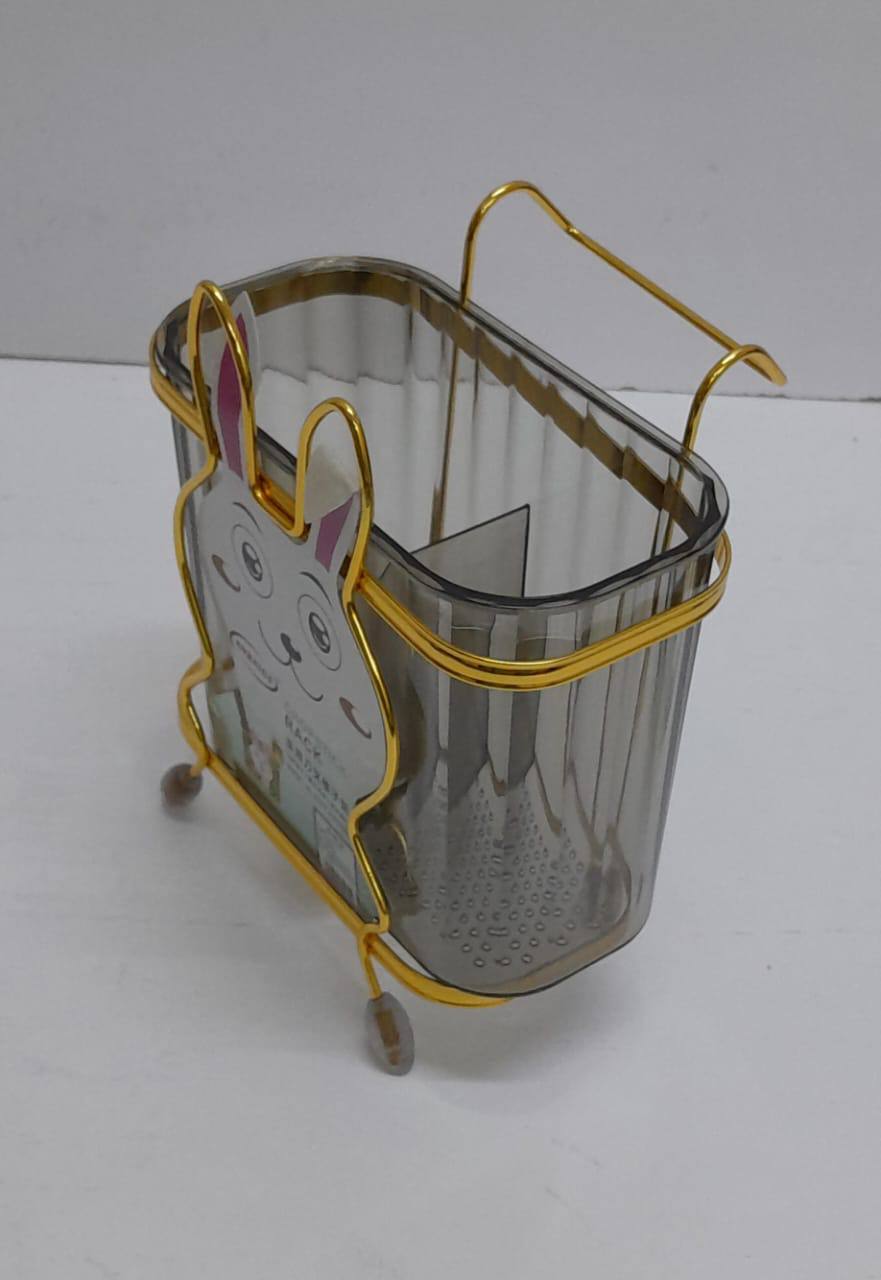 Acyric GOLD MOUSE spoon holder with gold stand now available